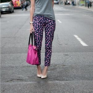 Lilly Pulitzer Mini Worth Pants Lips 💋 Size 4